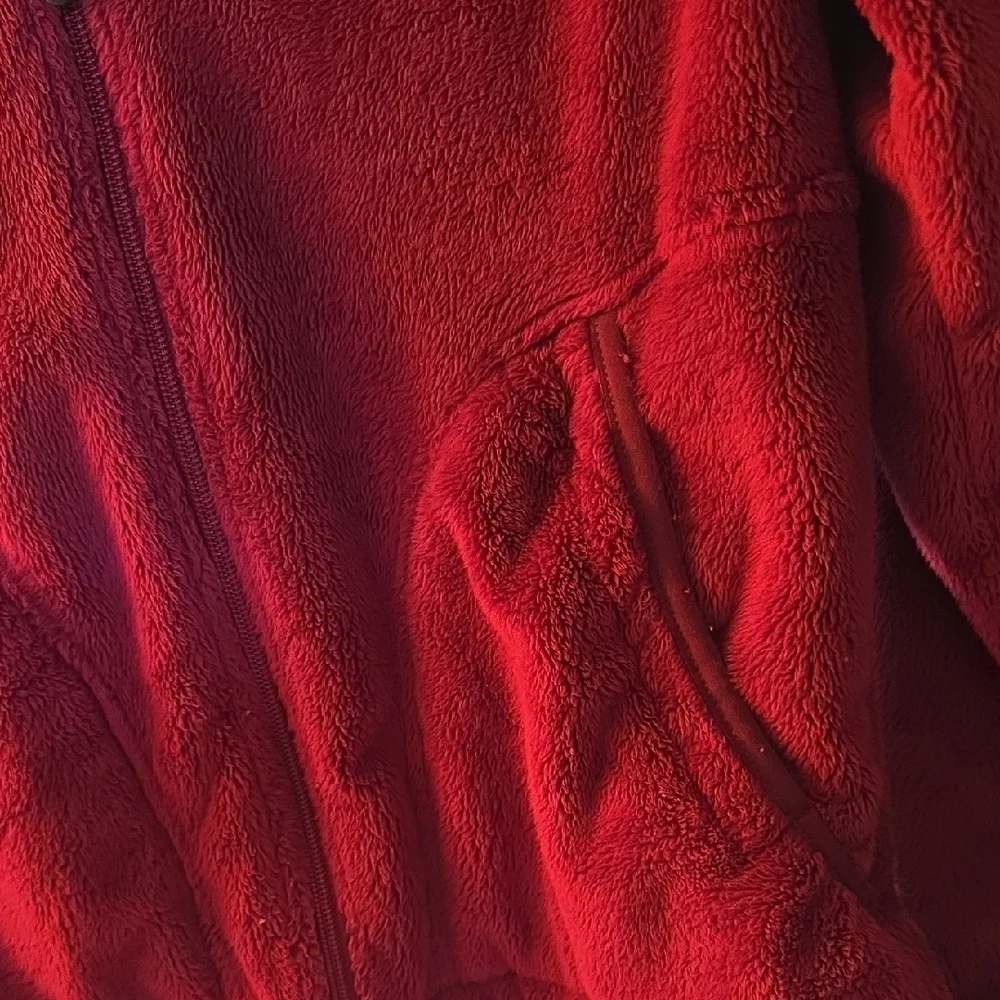 The North Face Cherry Red Fleece Jacket Medium - Picture 3 of 4